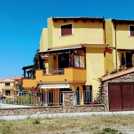 Holiday home Lu Bagnu, A Pochi Passi Dal Mare Castelsardo